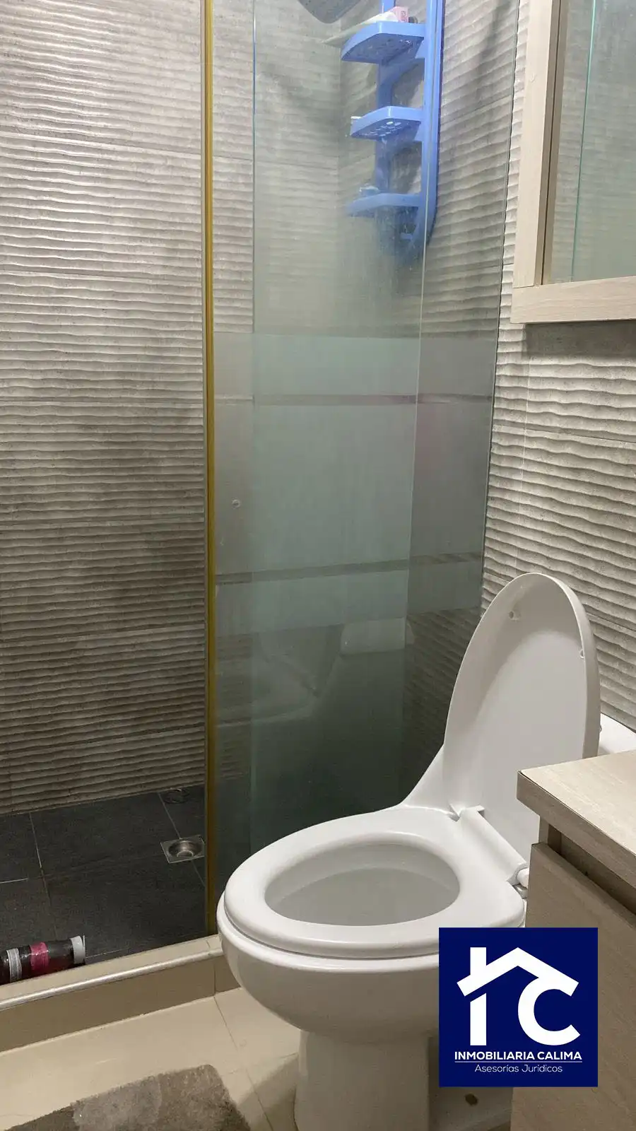 Casa de 3 pisos Barrio Decepaz Cali